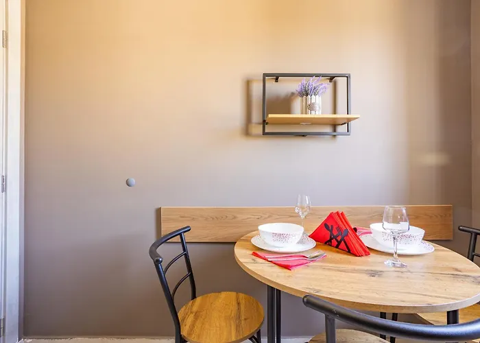 Exclusive Elite 31 *