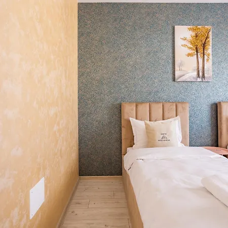 Exclusive Elite 31 * Bucharest